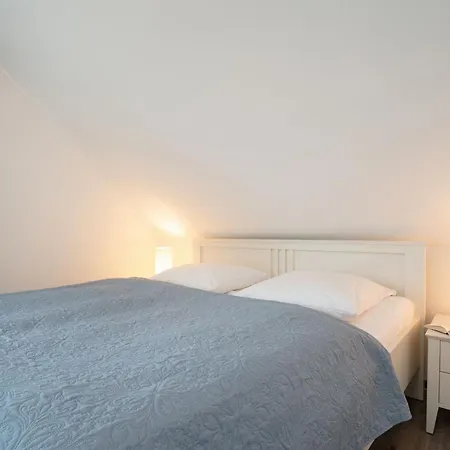 Strandhäuser Lindenstraße Grasnelke Apartment *