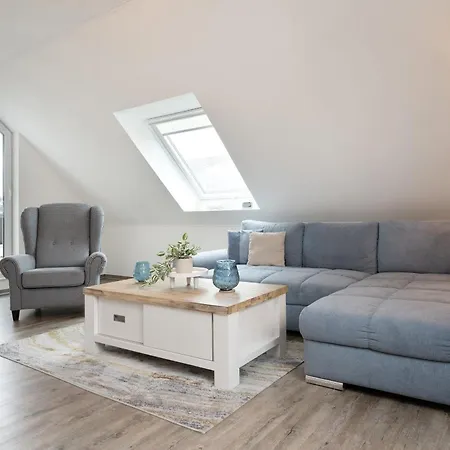 Strandhäuser Lindenstraße Grasnelke