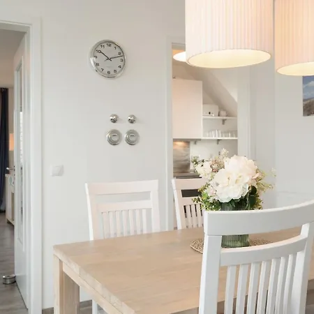 Strandhäuser Lindenstraße Grasnelke Apartment Kellenhusen