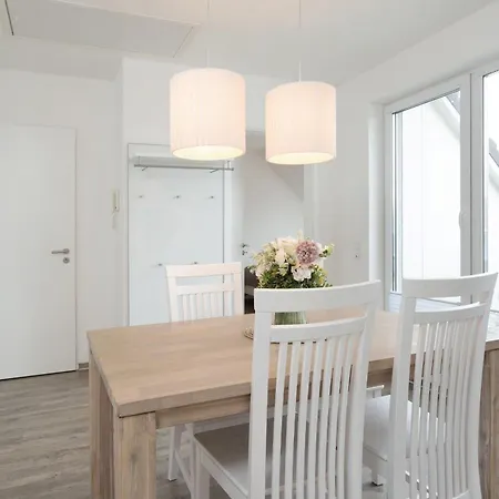 Strandhäuser Lindenstraße Grasnelke *