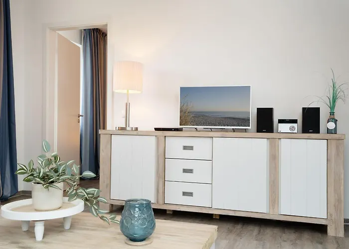 Strandhaeuser Lindenstrasse Grasnelke Kellenhusen